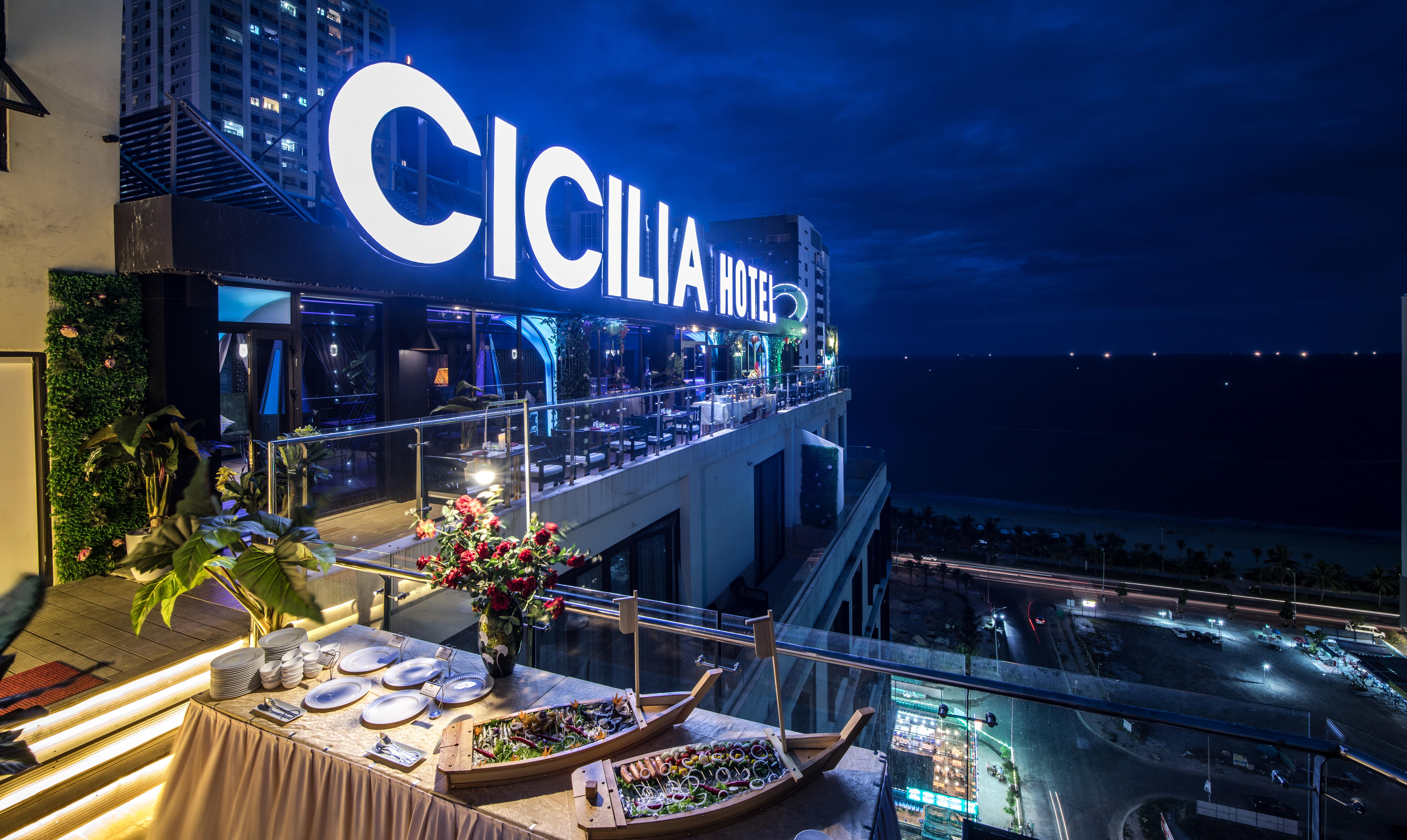 Cicilia Hotels & Spa Danang Powered By Aston Eksteriør billede